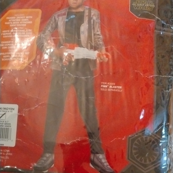 Disney Star Wars Kids Finn Costume, size medium 8-10 - Picture 5 of 9